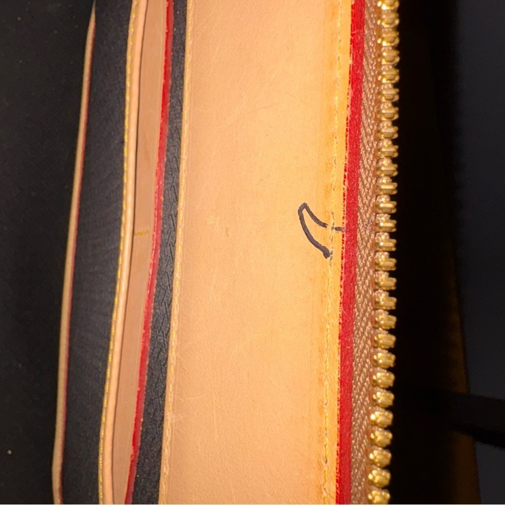 Dooney & Bourke Vintage East West Shoulder bag - Picture 8 of 12